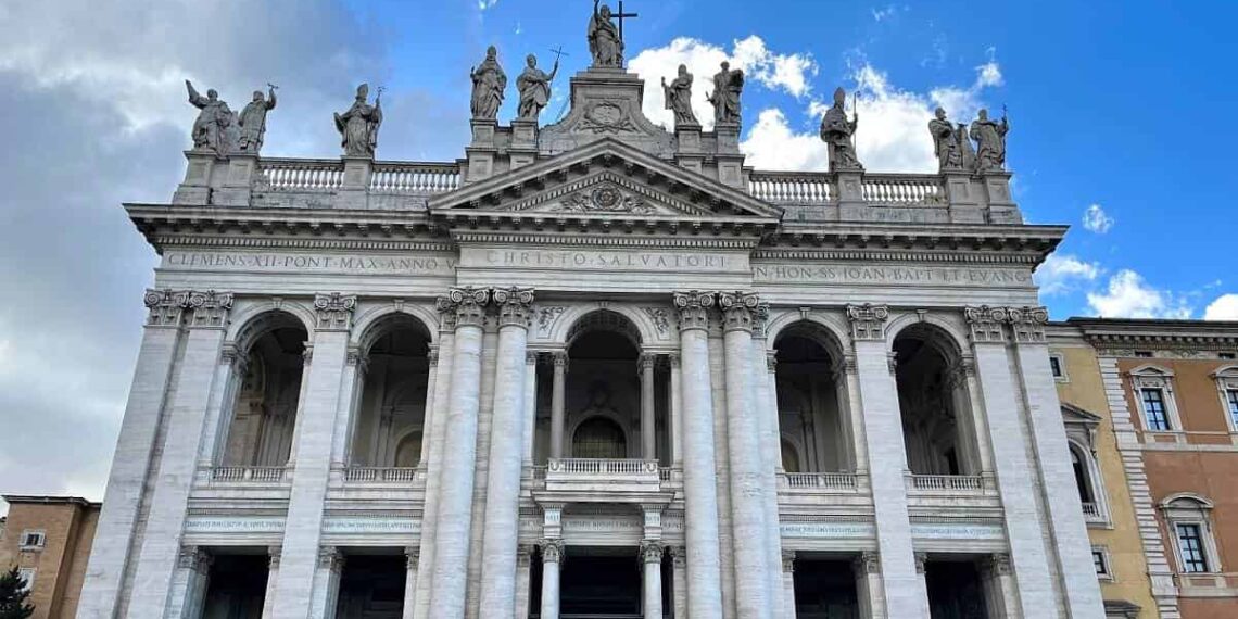 Lễ Cung Hiến Thánh Đường Latêranô